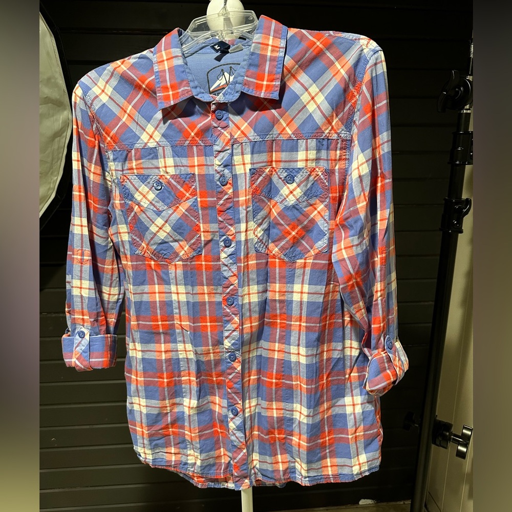 H&M Men's Plaid Shirt - Red White and Blue Button Up size medium